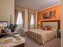 Hotel For You