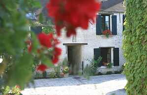Hotel***Aunette Cottage Senlis