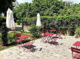 Hotel***Aunette Cottage Senlis