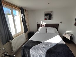 Hotel***Aunette Cottage Senlis