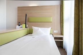 Hotel Aviva