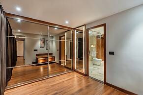 Travancore Court