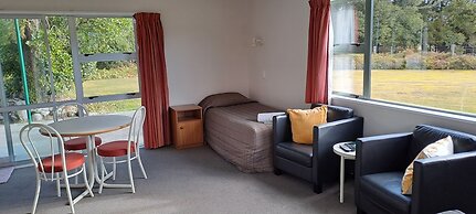 Glacier View Motel