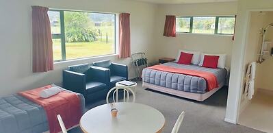 Glacier View Motel