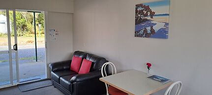 Glacier View Motel