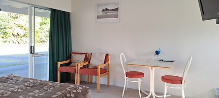 Glacier View Motel