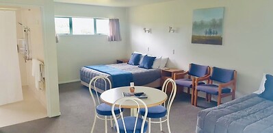 Glacier View Motel
