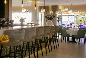Vangelis Hotel & Suites