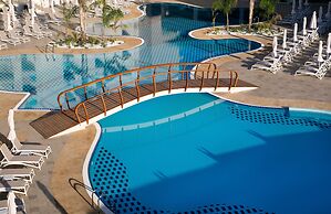 Vangelis Hotel & Suites