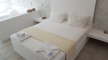Lagada Beach Hotel