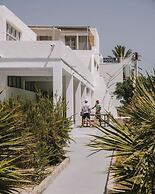 Lagada Beach Hotel