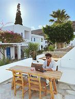 Lagada Beach Hotel