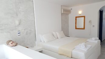 Lagada Beach Hotel