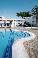 Lagada Beach Hotel