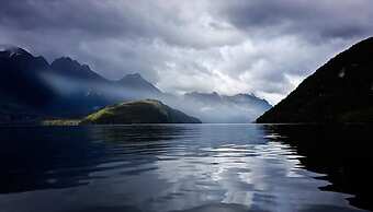 Te Anau Manapouri Lake Hotel
