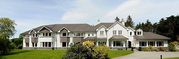 Loch Lein Country House