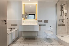 Radisson Hotel Manchester City Centre, A Verified Net Zero Hotel