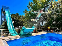 Daima Biz Hotel - Dolusu Aquapark Access