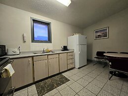 Alpine Inn
