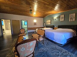 Alpine Inn