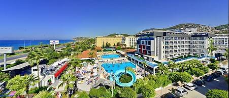 White City Beach - Adults Only