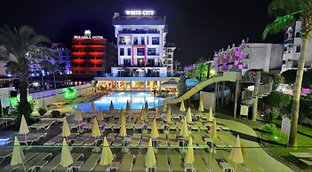 White City Beach - Adults Only