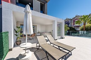 White City Beach - Adults Only