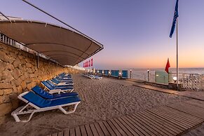 White City Beach - Adults Only
