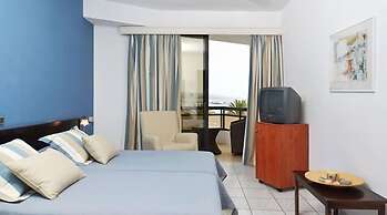 Limira Mare Hotel