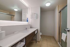 Hampton Inn & Suites Plattsburgh