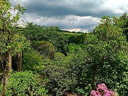 Beaconsfield Farm