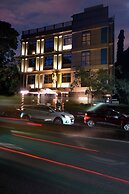 Cross Roads Inn