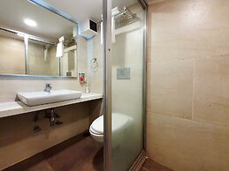 Hotel Supreme