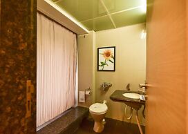 MY BIZZ HOTEL