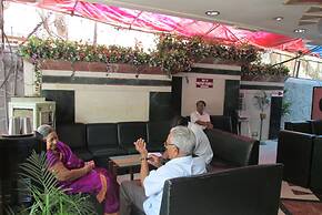 Hotel Shreyas