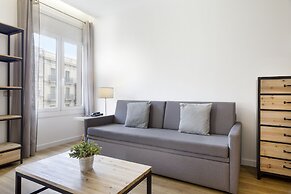 Amister Apartments
