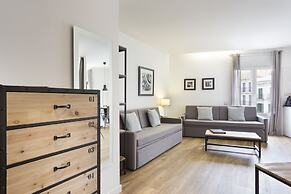 Amister Apartments