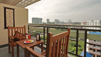 Pattaya Loft Hotel