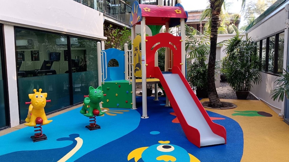 Dewa Phuket Resort & Villas