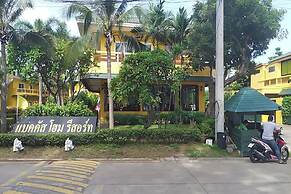Bacchus Home Resort