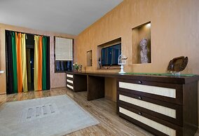 Business Hotel Avrora