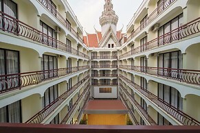 Smiling Hotel