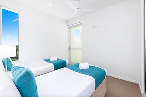 Akama Resort