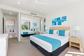 Akama Resort