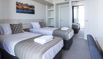 Mantra Geraldton