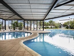 Mantra Geraldton