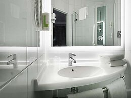 ibis Locarno
