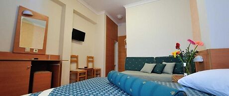 Adonis City Hotel