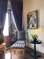 Casa Pedro Loza