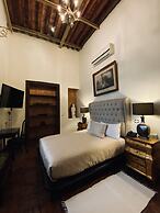 Casa Pedro Loza